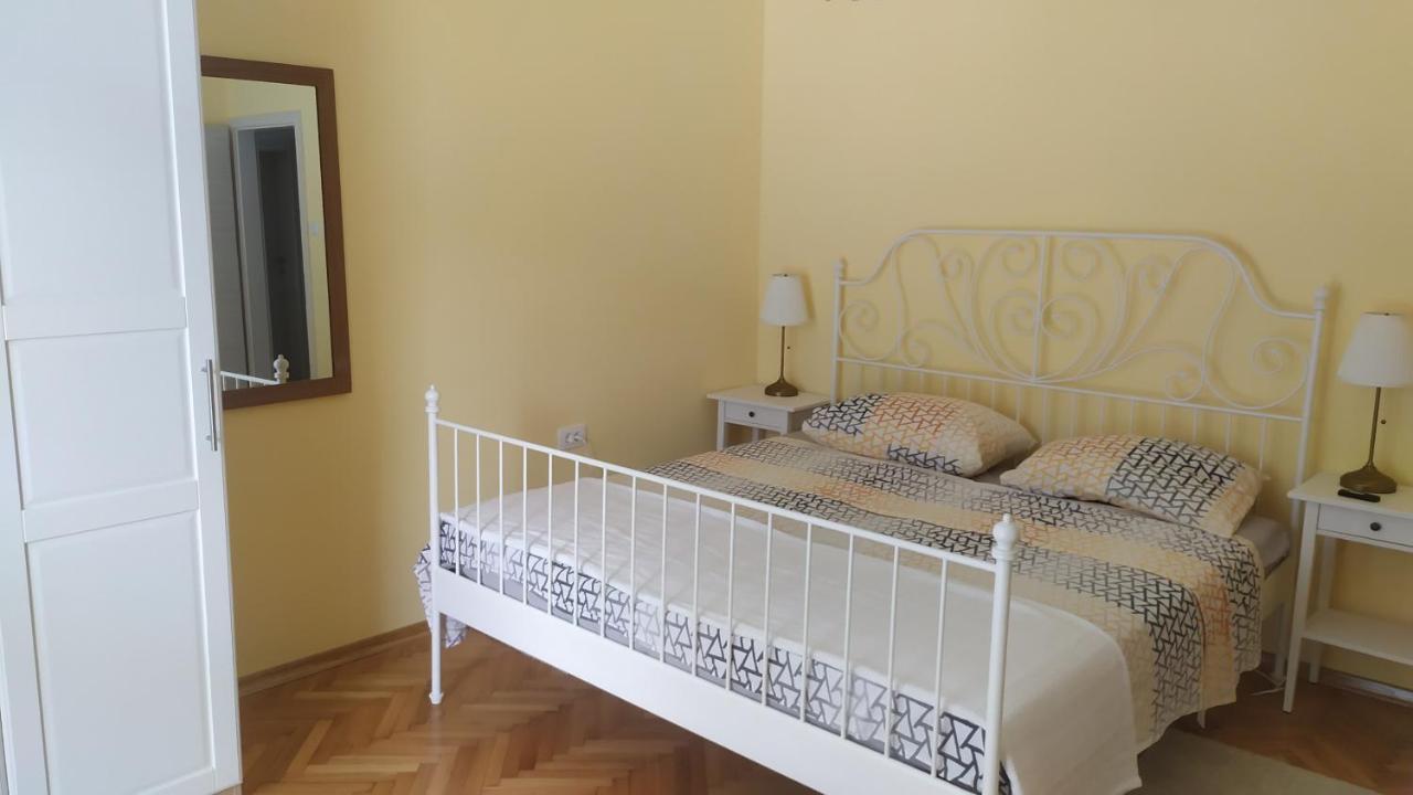 Apartment Ive Krk Town Exterior photo